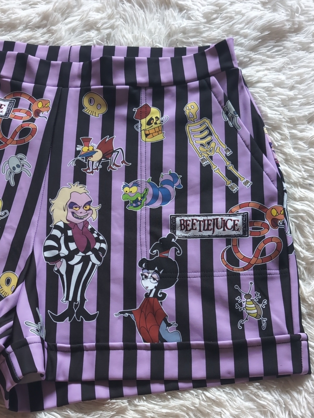 Blackmilk Beetlejuice It's Showtime Purple & Black Striped Cuffed Shorts XL - Picture 5 of 13